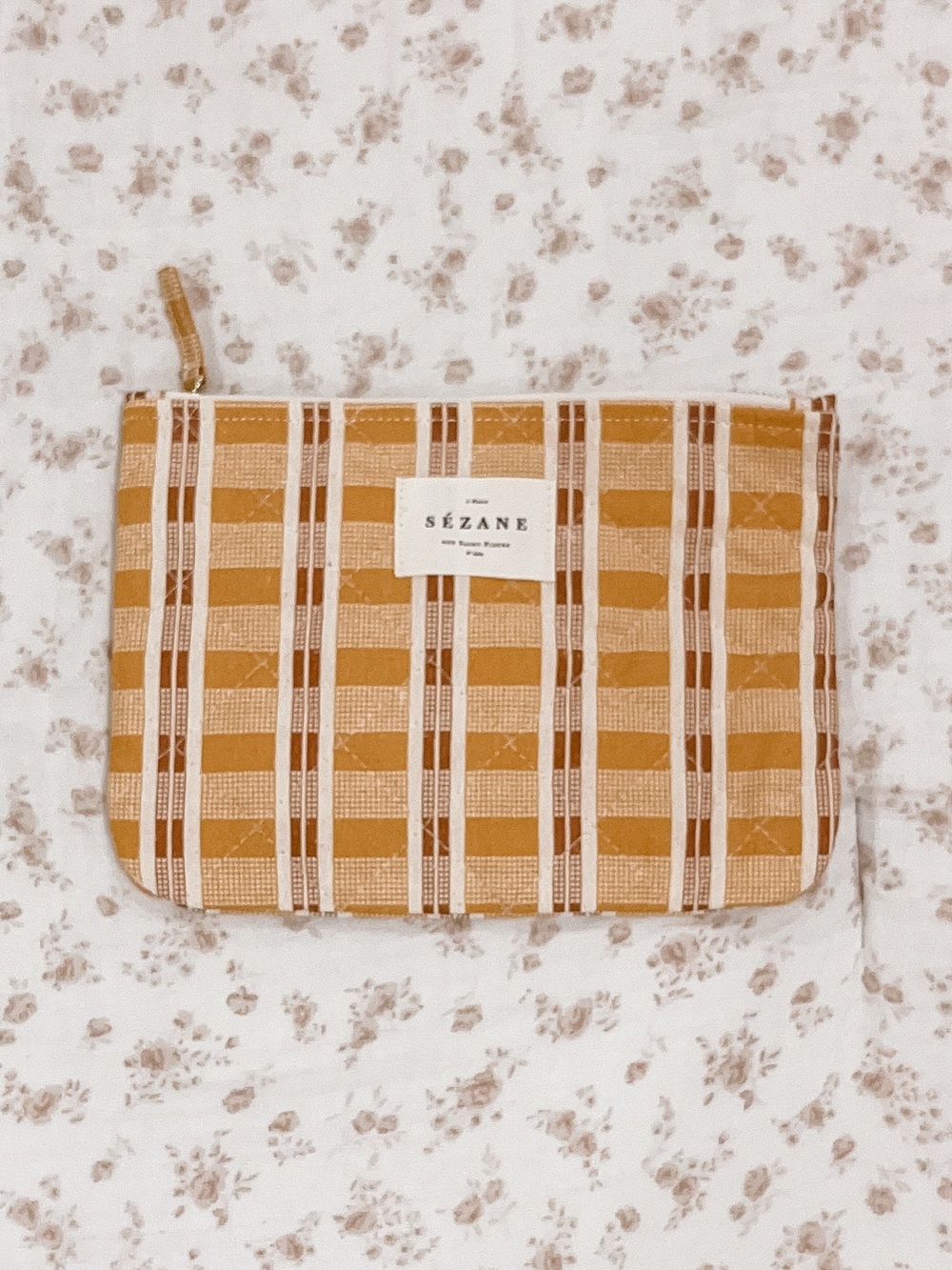 Sezane Quilted Pouch - Picture 2 of 2